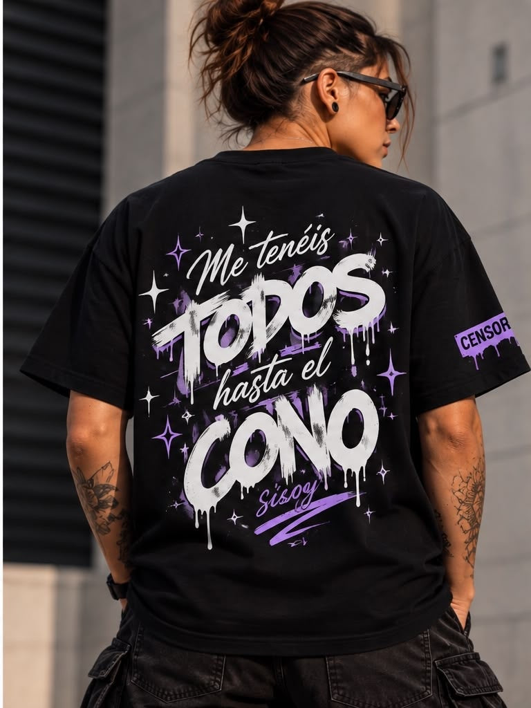 Camiseta Me tenéis hasta el coño, modelo de espaldas